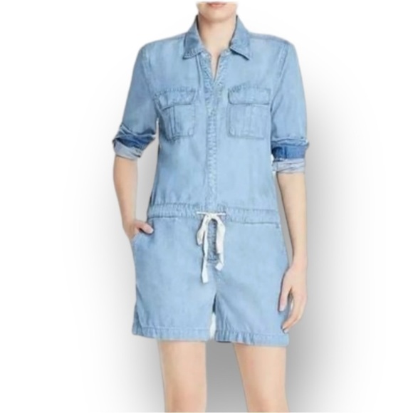 Hollister Denim Romper Women’s Size Medium Blue Denim Romper, NWOT - Picture 1 of 9